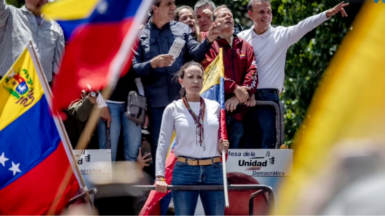 Maria Corina Machado Standing courageosly