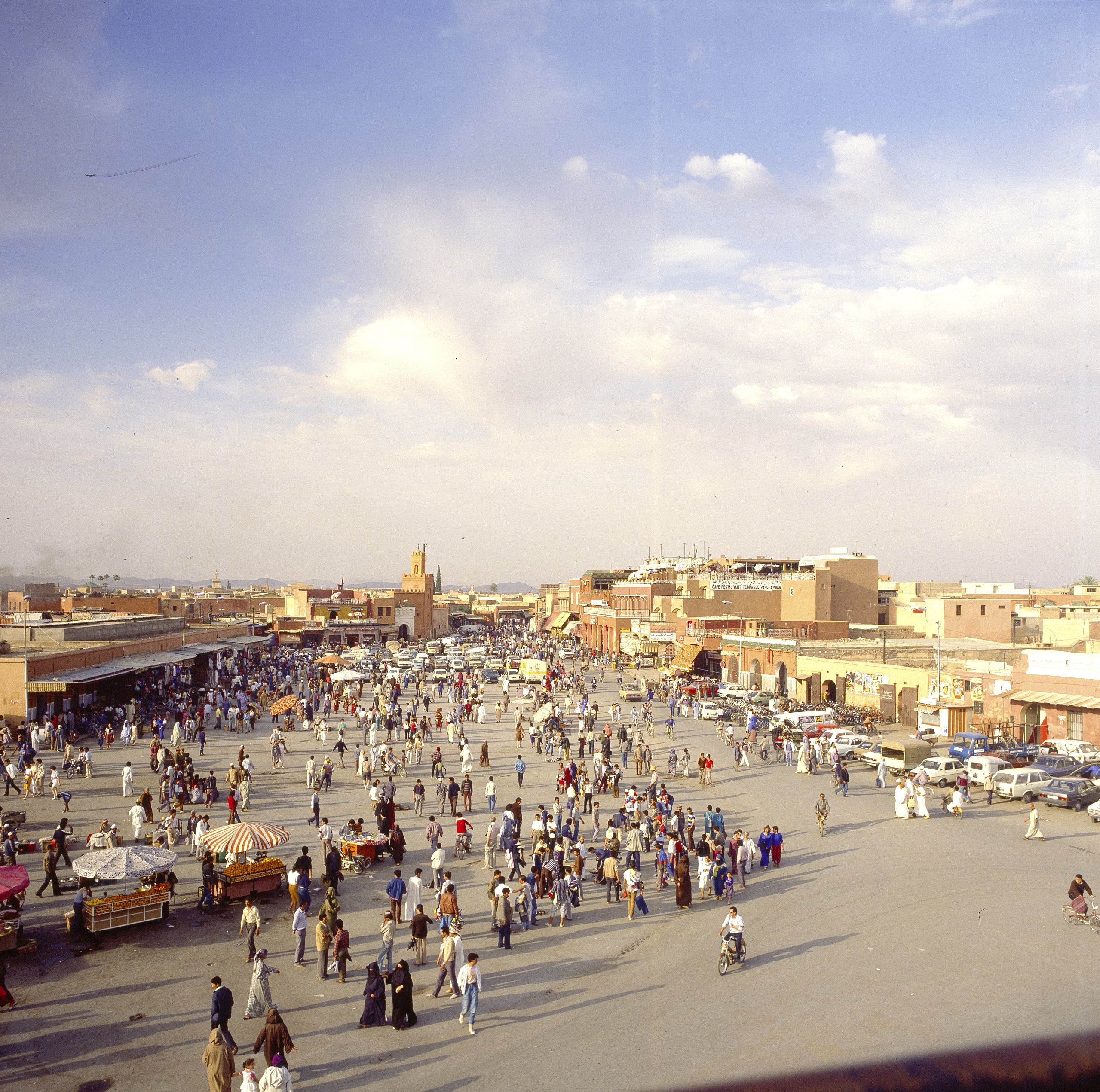   In Morocco, the LGBTQ+ community is fighting for its visibility despite legal discrimination and social homophobia. © picture alliance / ASSOCIATED PRESS | Fredrik Sandberg 