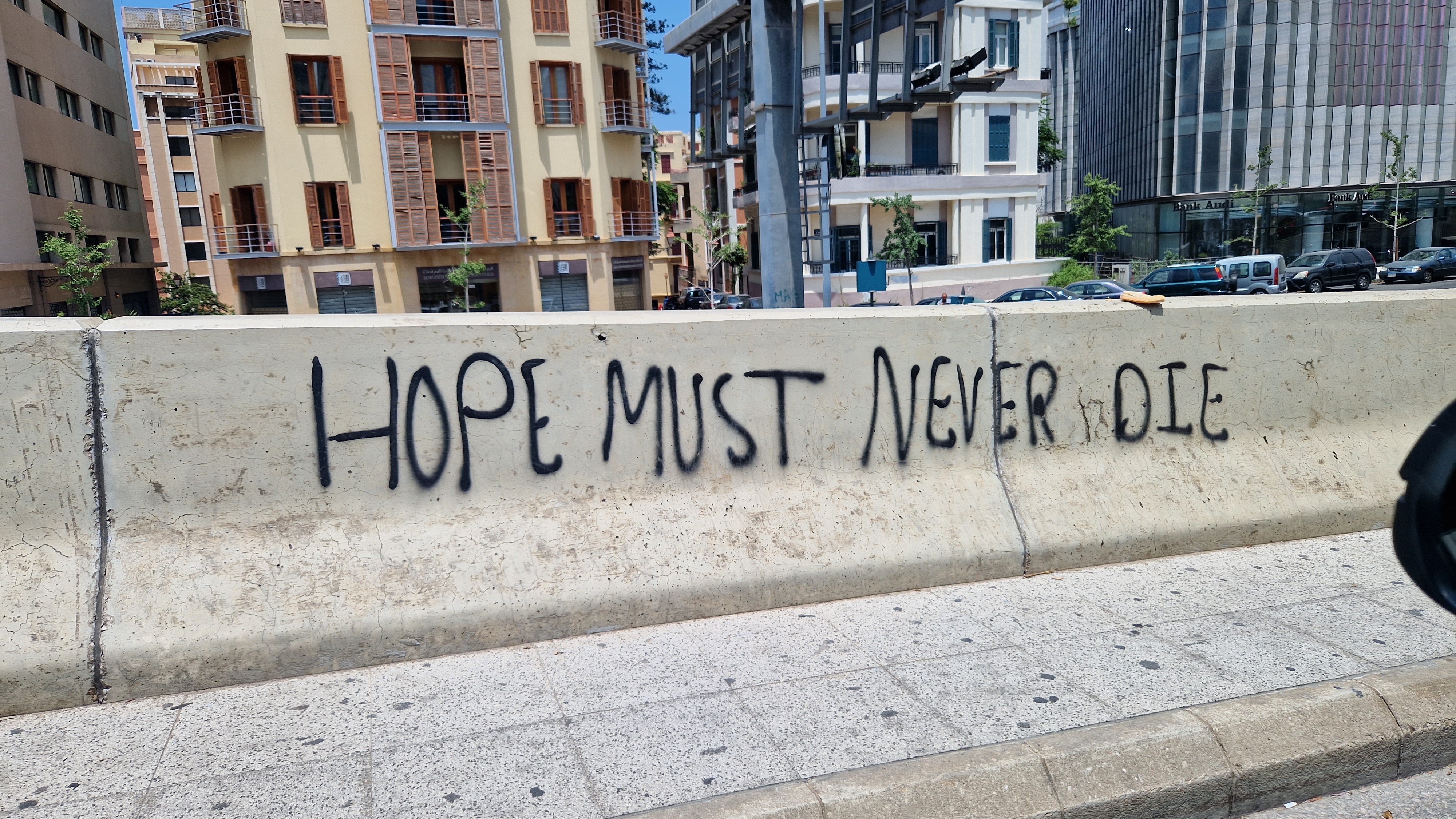 Beirut Graffiti: "Hope must never die" (2023)