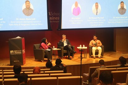 From left to right: Aira Azhari (Acting CEO of IDEAS; moderator), Dr. Richard Marshall (Senior Economist, Office of the United Nations Resident Coordinator (RCO)), Dr. Aslam Abdul Jalil (Senior Lecturer, International Institute of Public Policy &amp; Management, Universiti Malaya).