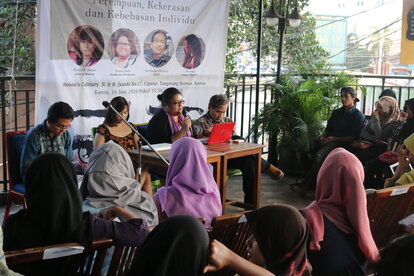Diskusi Publik “Perempuan, Kekerasan dan Kebebasan Individu”, Hosen’s Culinary