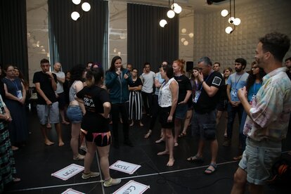 Be Free Israel's 'Tashtit' Seminar in Ashdod with 100 Participants