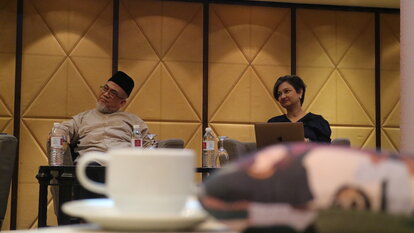 Panelists Dato' Ismail Haji Yahya and Sherry Shariff