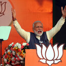 Indiens Premierminister Narendra Modi unterstützt den Wahlkampf seiner Partei Bharatiya Janata vor den Landtagswahlen in Dehli.