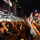 Pro-Demokratie Demonstranten demonstrieren am 31.10.2021 in Bangkok. Sie fordern die Abschaffung des lèse majesté Gesetzes,  eine Reform der Monarchie und die Freilassung politischer Gefangener. 