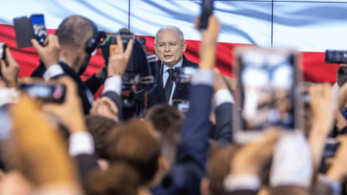 Die PiS-Partei hat die polnischen Parlamentswahlen gewonnen.