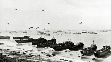 Ankunft der Schiffe am D-Day
