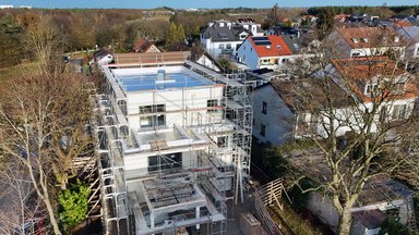 Der   deutsche   Wohnungsmarkt   steckt   in   einer   tiefen   Krise.