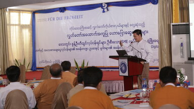 Okka Myo, Impact Hub, Presenting at Ayeywardwaddy Parliamentary Discussion