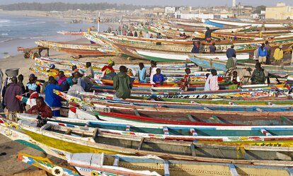 Fischereihafen Kayar, der größte Fischereihafen Senegals